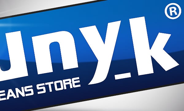 Uny_k revoit sa communication globale avec 32 Décembre.